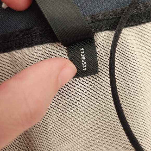 Torrid Black and White Mesh Bra - Picture 6 of 7